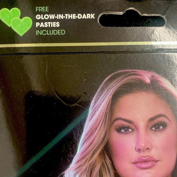 Lapdance glow in the dark cutout bodysuit with pasties, queen size - Picture 7 of 14